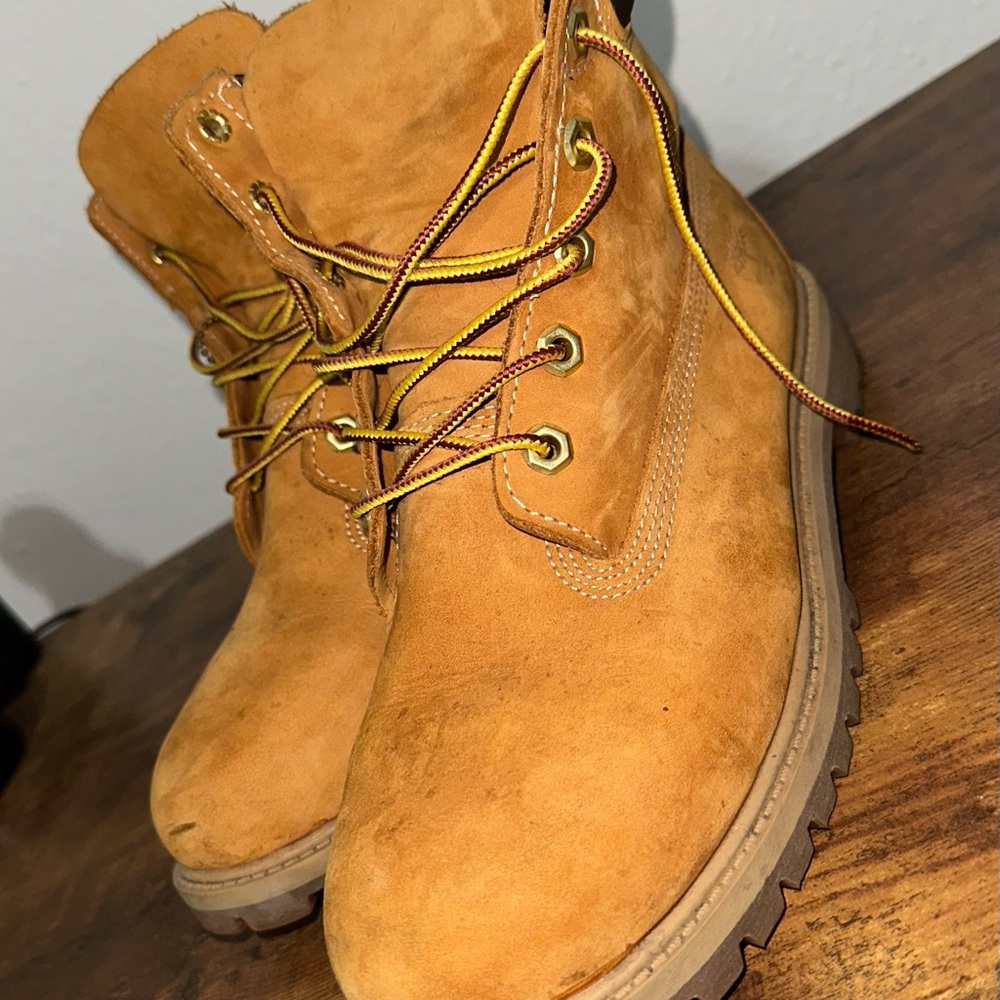 Timberland tan boots, Size US 7